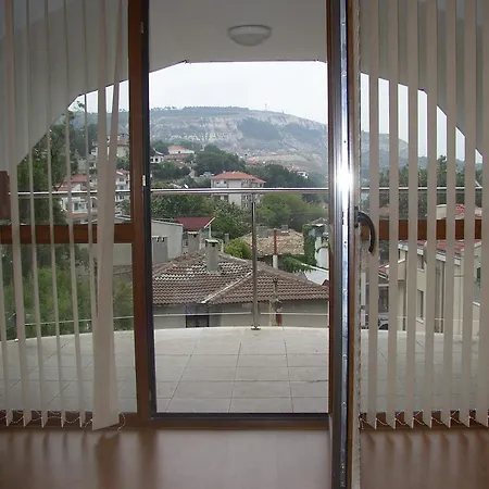 Apartment House